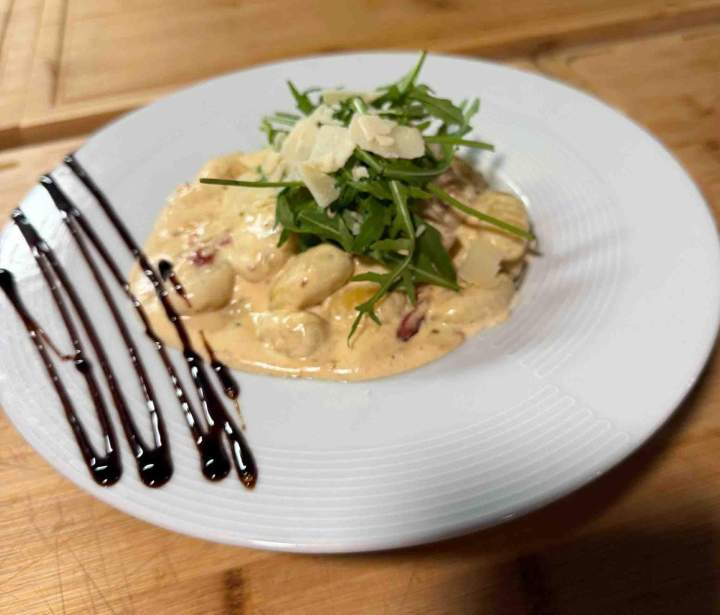 Plat de gnocchis Valergues